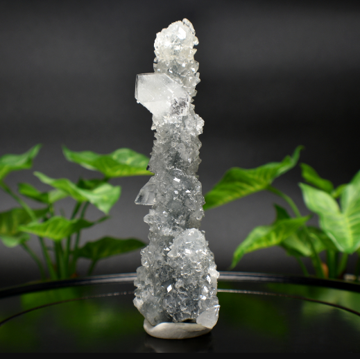Unearth the Brilliance of Raw Crystal Minerals: A Wholesale Guide